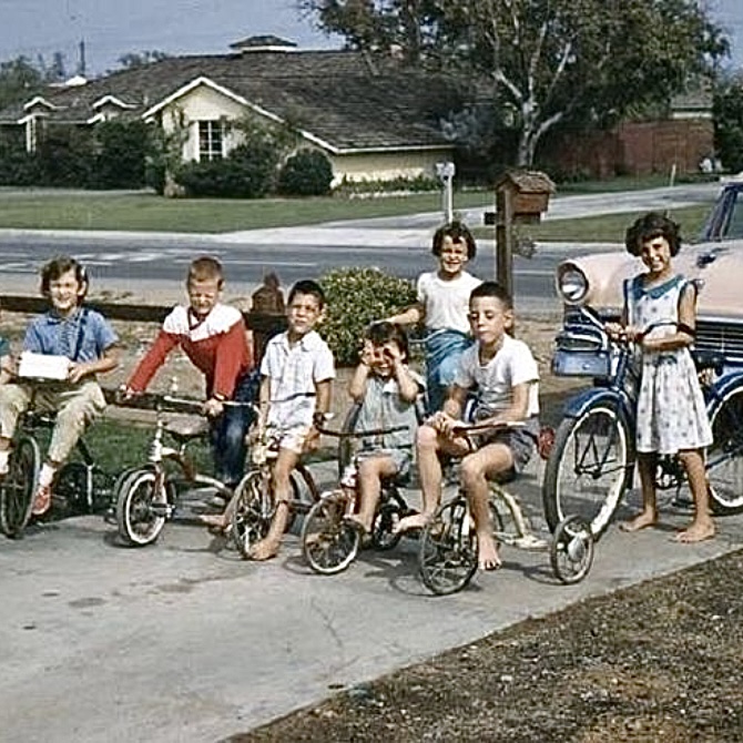 15 Photos Of The Good Life In 1976